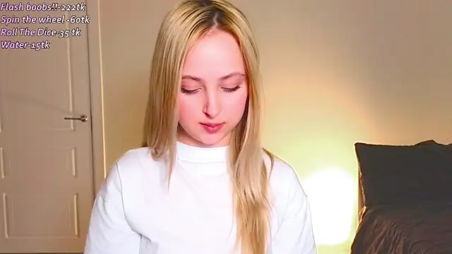 Snapshot of xloex chatting on 3, 2, 2026 xloex online show from 3, 2, 2026