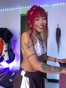 Snapshot of suky_pou chatting on 3, 2, 2026 suky pou online show from 3, 2, 2026