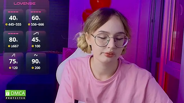 AdeLuna online show from 12, 2, 2026