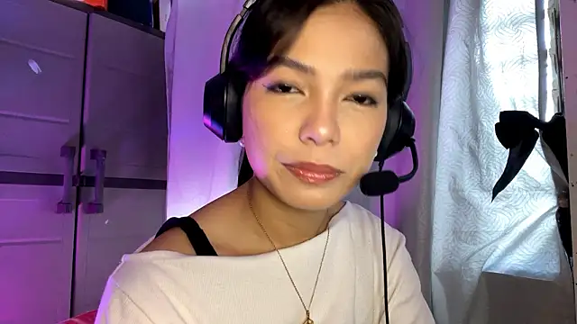 ConstancePorrini online show from 24, 2, 2026