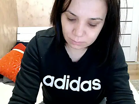 Snapshot of LorraGrey chatting on 6, 2, 2026 LorraGrey online show from 6, 2, 2026