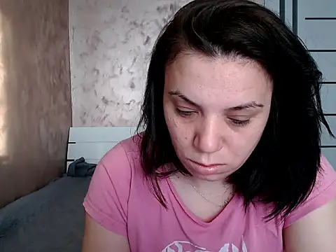 LorraGrey online show from 10, 4, 2026