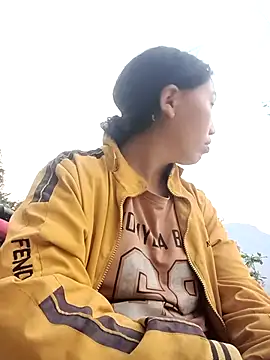 hot-luna- online show from 26, 3, 2026