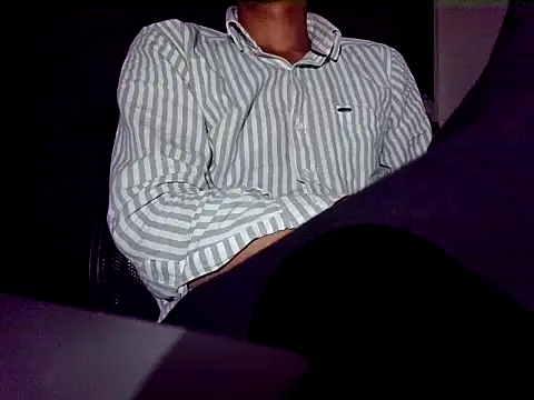 Snapshot of Indian-gentleman_teen chatting on 19, 4, 2026 Indian-gentleman teen online show from 19, 4, 2026