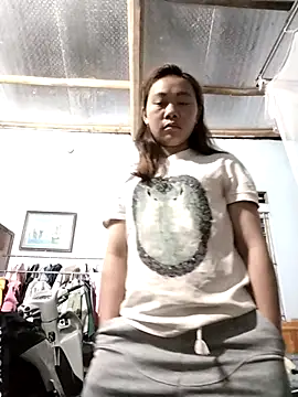 Snapshot of Bella-222 chatting on 13, 2, 2026 Bella-222 online show from 13, 2, 2026