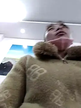 Snapshot of Bella-222 chatting on 22, 2, 2026 Bella-222 online show from 22, 2, 2026