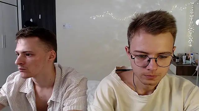 NikiKerryCum online show from 21, 6, 2026