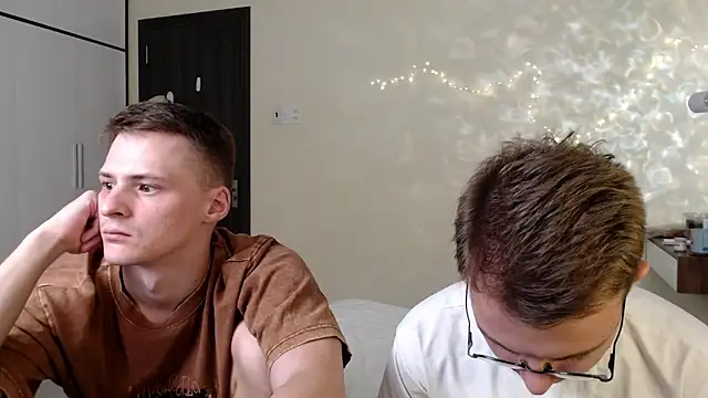 NikiKerryCum online show from 22, 6, 2026