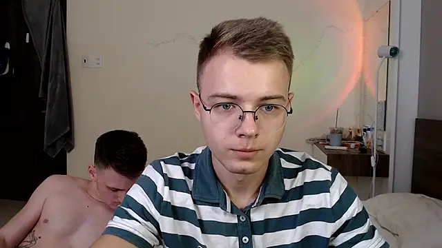 NikiKerryCum online show from 7, 8, 2026