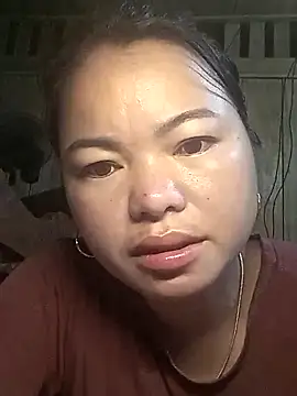 Snapshot of emlylyxinh chatting on 25, 2, 2026 emlylyxinh online show from 25, 2, 2026