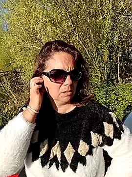 pulpeuse64 online show from 4, 4, 2026