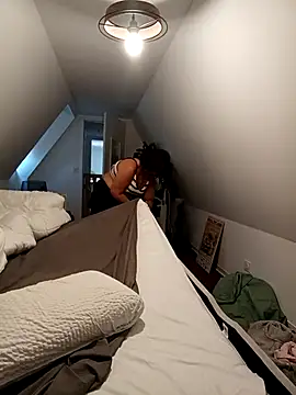 pulpeuse64 online show from 14, 4, 2026