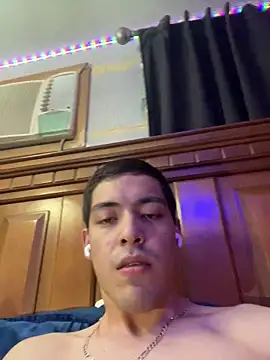 Tupapi696969q online show from 17, 4, 2026