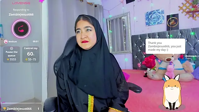 Snapshot of SamiraAwada chatting on 4, 6, 2026 SamiraAwada online show from 4, 6, 2026