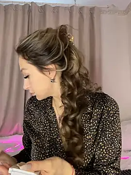 Snapshot of Alyxra chatting on 8, 2, 2026 Alyxra online show from 8, 2, 2026