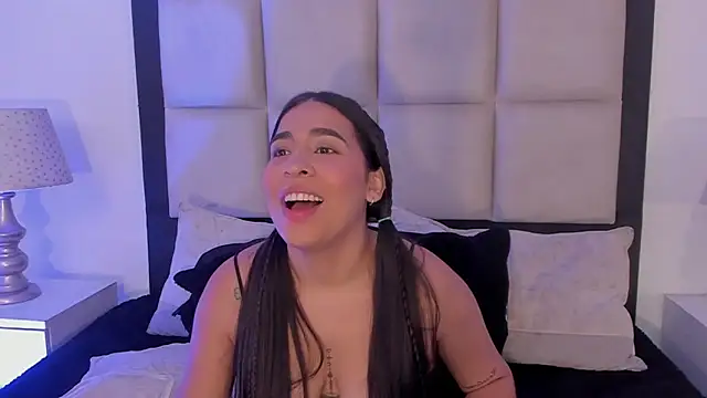 Snapshot of SussyFox chatting on 2, 3, 2026 SussyFox online show from 2, 3, 2026