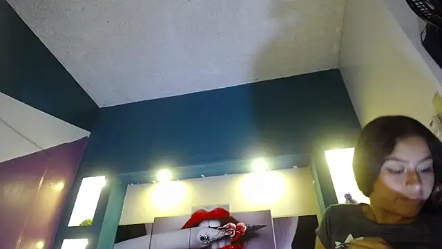 gygy fox 09 online show from 10, 4, 2026