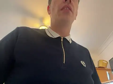 Snapshot of malcolm2334 chatting on 1, 7, 2026 malcolm2334 online show from 1, 7, 2026
