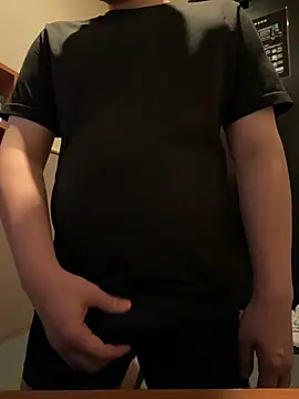 Snapshot of yuuuuusuke00 chatting on 5, 2, 2026 yuuuuusuke00 online show from 5, 2, 2026