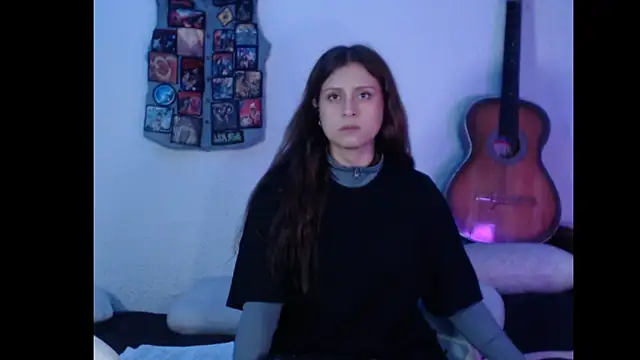 Lametaleralatina online show from 15, 4, 2026