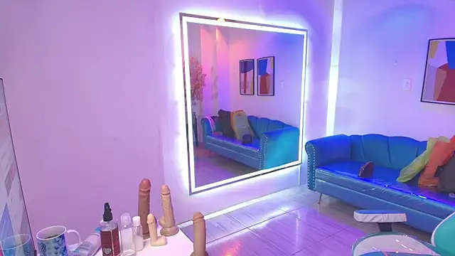 Madame scarlett online show from 16, 4, 2026