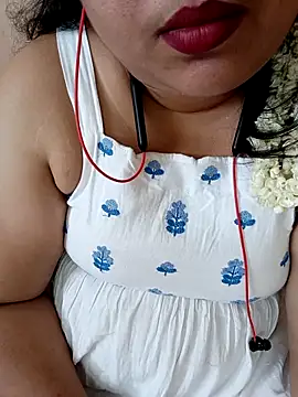 Snapshot of silk_rose05 chatting on 26, 2, 2026 silk rose05 online show from 26, 2, 2026