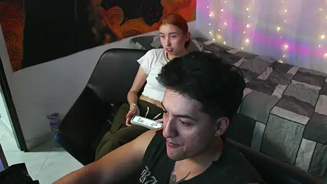 Snapshot of RoseSinsDonViktor chatting on 7, 5, 2026 RoseSinsDonViktor online show from 7, 5, 2026