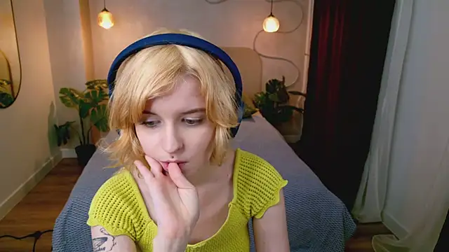 Akimo  online show from 28, 2, 2026