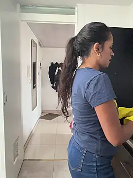 LunaHeat online show from 6, 3, 2026