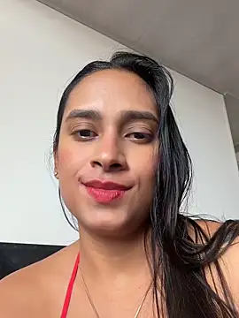 Snapshot of LunaHeat chatting on 13, 6, 2026 LunaHeat online show from 13, 6, 2026