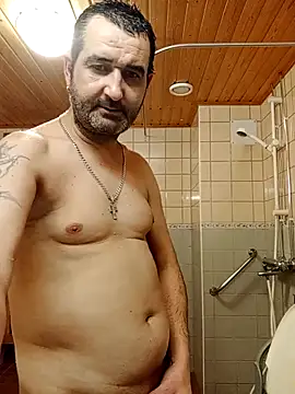 Snapshot of markostoitchev12 chatting on 22, 12, 2025 markostoitchev12 online show from 22, 12, 2025