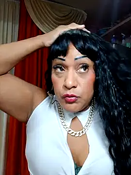 Snapshot of SabrinaColin chatting on 8, 2, 2026 SabrinaColin online show from 8, 2, 2026