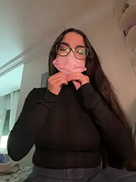 Snapshot of IRIS-GIRL chatting on 3, 2, 2026 IRIS-GIRL online show from 3, 2, 2026