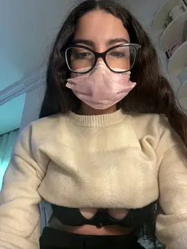 Snapshot of IRIS-GIRL chatting on 12, 2, 2026 IRIS-GIRL online show from 12, 2, 2026