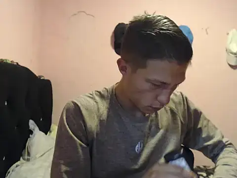 Snapshot of Cronos_Hot_8 chatting on 19, 2, 2026 Cronos Hot 8 online show from 19, 2, 2026