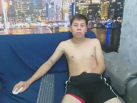 santiago xxxcol online show from 2, 2, 2026