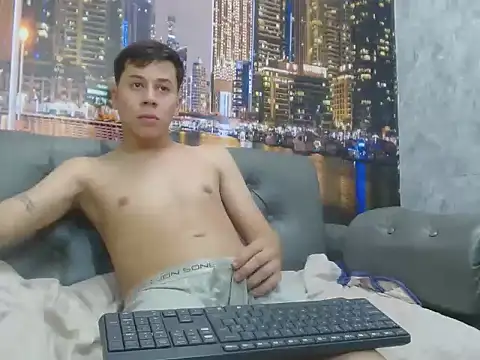 santiago xxxcol online show from 27, 3, 2026