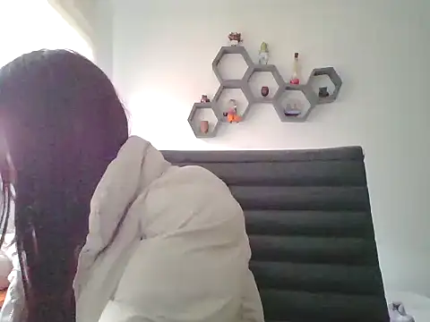 Snapshot of sweetsensations chatting on 7, 8, 2026 sweetsensations online show from 7, 8, 2026