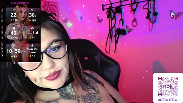 Zoeee 001 online show from 4, 3, 2026