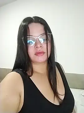 Snapshot of SamanthaStonee chatting on 24, 2, 2026 SamanthaStonee online show from 24, 2, 2026