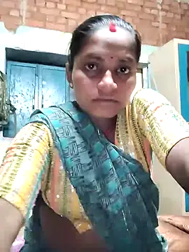 Snapshot of Gungun_thakur chatting on 2, 8, 2026 Gungun thakur online show from 2, 8, 2026