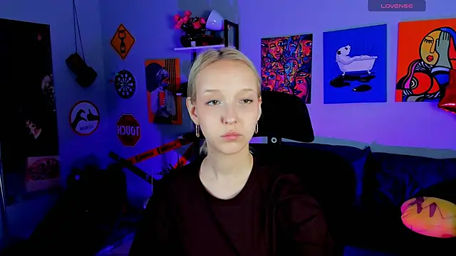 MaoqiBeverly online show from 30, 3, 2026