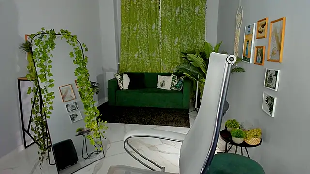 Snapshot of MaoqiBeverly chatting on 7, 5, 2026 MaoqiBeverly online show from 7, 5, 2026