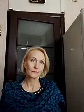 Snapshot of MichelleSolis chatting on 2, 2, 2026 MichelleSolis online show from 2, 2, 2026