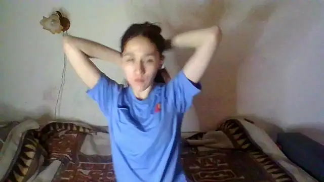 NickiKisinger online show from 13, 3, 2026