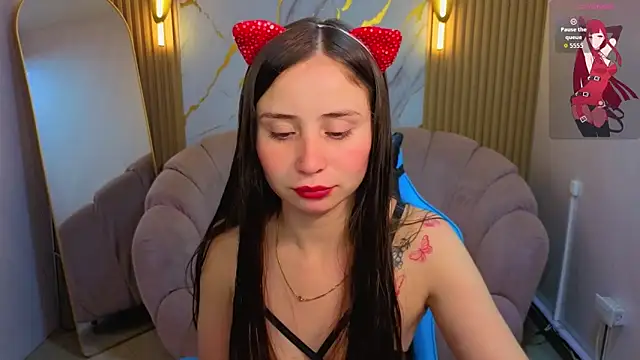 Snapshot of Ariana18_b chatting on 21, 4, 2026 Ariana18 b online show from 21, 4, 2026