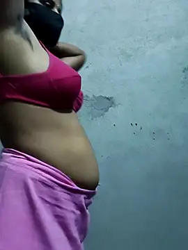 Snapshot of Sexy_khushi19 chatting on 4, 2, 2026 Sexy khushi19 online show from 4, 2, 2026