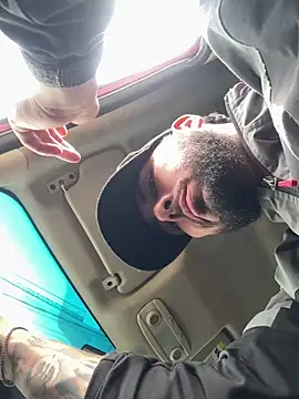 joeandlove online show from 31, 1, 2026