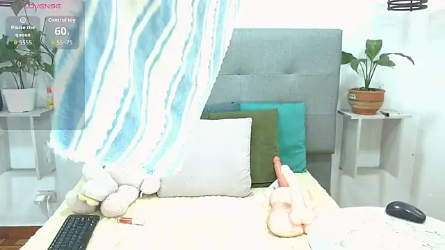 Sophia Valentina online show from 9, 4, 2026