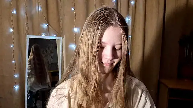 Snapshot of TaliaBerks chatting on 10, 2, 2026 TaliaBerks online show from 10, 2, 2026